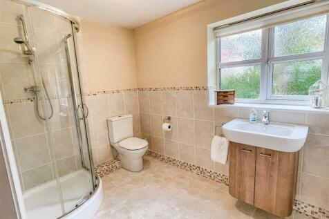 Ensuite Shower Room