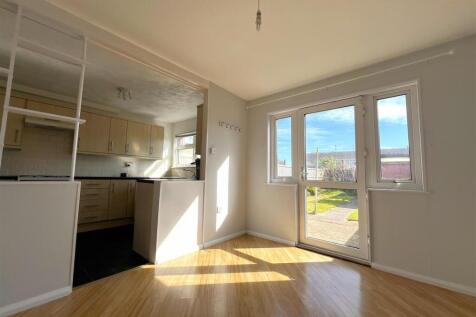 dining room.JPG
