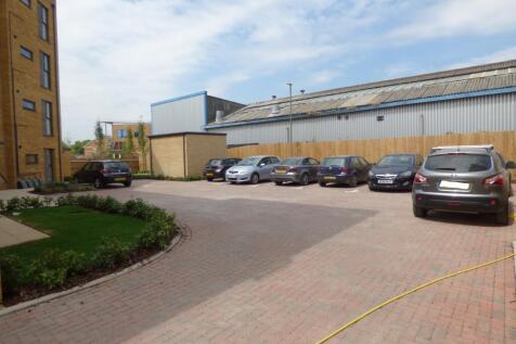 2talaclose.parking.j