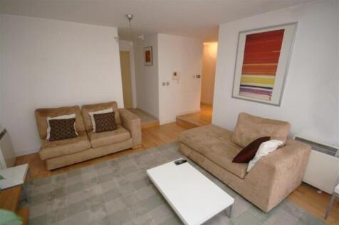 Living Area (3)