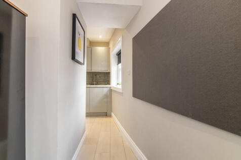 Canning Place B10...