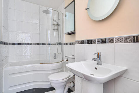 1361948-3-68e3c0f...