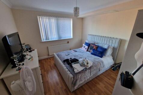 Bedroom.jpeg
