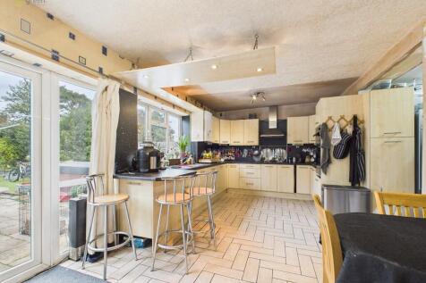 CAM03830G0-PR0227...