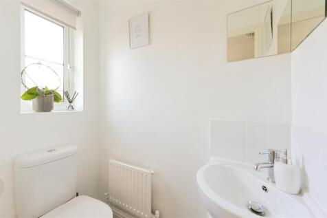 DE BURGH GARDENS 42 (1).jpg