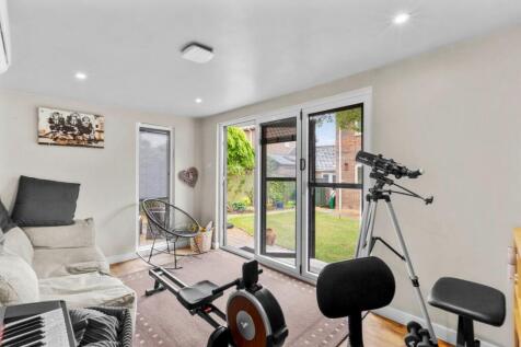 Garden room