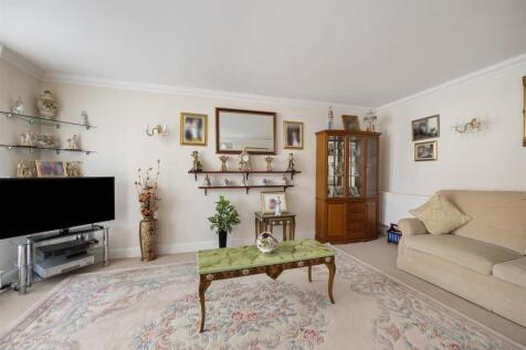 Steyne Gardens, Warnes 60-013.jpg