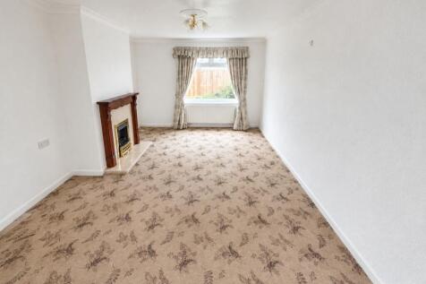 Sunningdale Road, Middlesbrough, TS4 3HZ photo 3