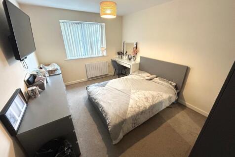 Horninglow Road North, Burton upon Trent, DE13 photo 3