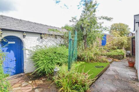 Cottage Garden &amp; Outbuildings