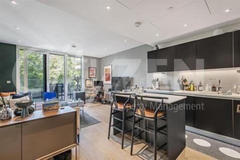 RECEPTION/KITCHEN