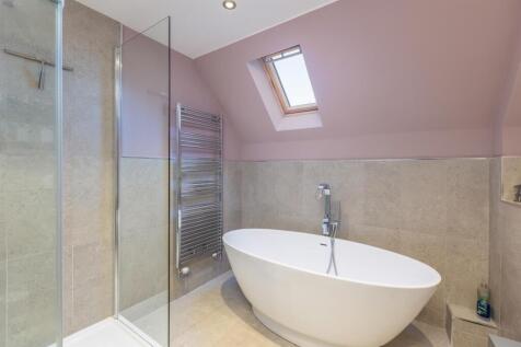 Principal Bedroom Suite