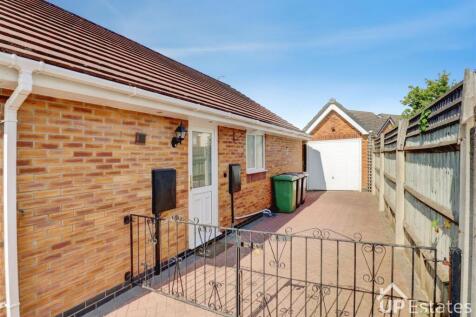 Driveway/ Garage