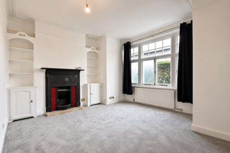 RECEPTION ROOM 1.png