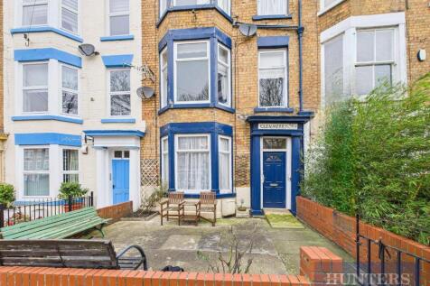 CAM05316G0-PR0279-STILL034.jpg
