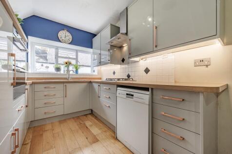 Main residence bedroom