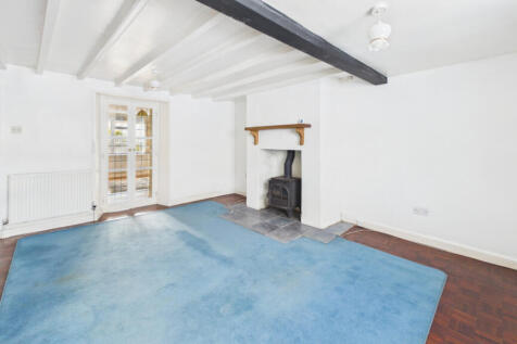 CAM01577G0-PR1039-STILL012