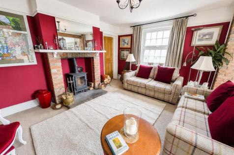 1 Salem Cottages - Lounge.jpg
