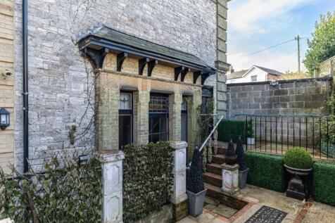 Courtyard Garden