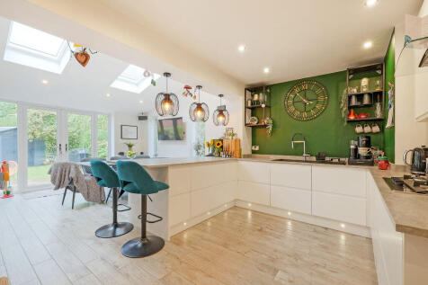 Open Plan Dining Kitchen 