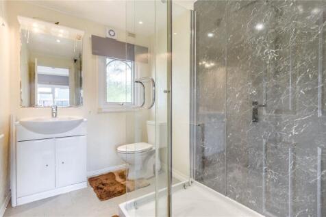 Park Home - En Suite