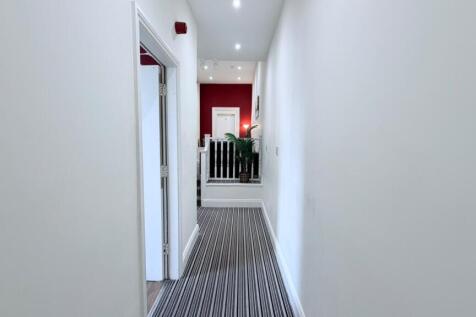 133 Foxhall Road, Nottingham photo 3