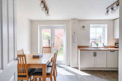 Kichen/Dining Room