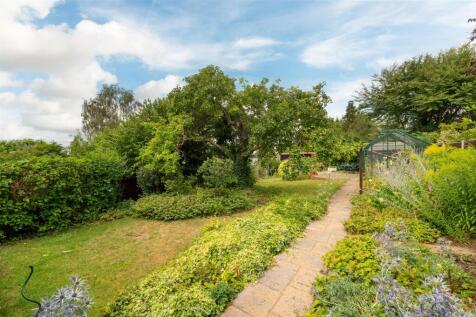 55 Benslow Lane, Hitchin-20.jpg