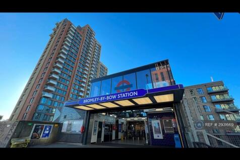 Bromley-By-Bow Station 10mins