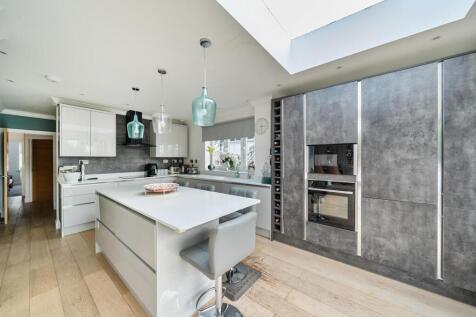 Davidson Frost-Wellings, DFW, Embry Way, Stanmore,