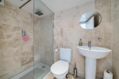 Downstairs Shower Room.jpg