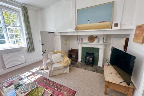 Butlers Green Road, Haywards Heath photo 4