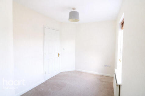 Smollett Place, WICKFORD photo 5