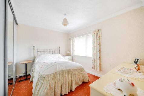 1299758-4-68386b0...