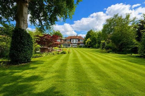Rear Garden.JPG