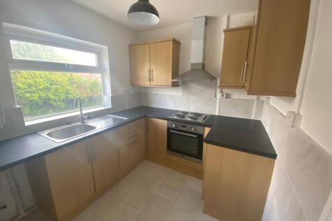 Sale Road, Manchester, M23 photo 5