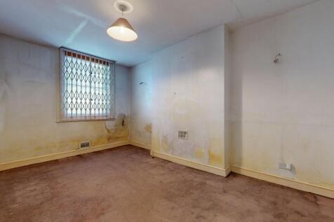 172F Peckham Rye, East Dulwich, London, SE22 9QA