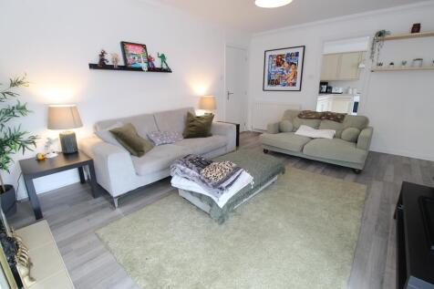 Lounge 1