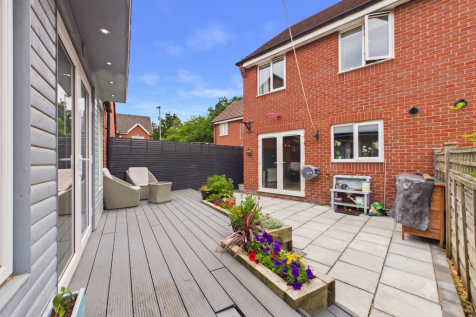 20- Rob Hammond EweMove Pontefract