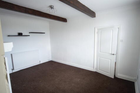 328 Crossley Lane, Mirfield, WF14 0NU photo 4