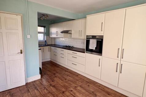 Chestnut Way, Bryntirion,  photo 4