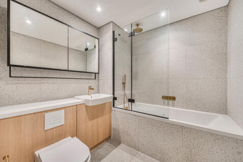 1370518-11-68f191...