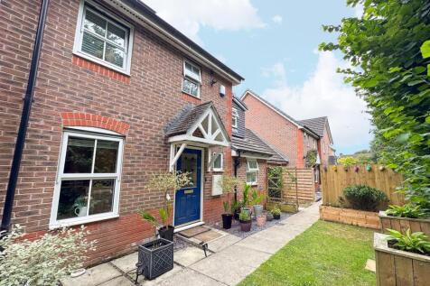 Front Garden (1).jpg