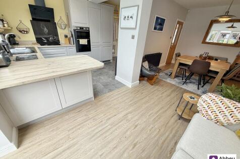 Kitchen/Diner/Family Room