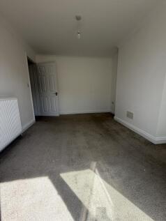 Clarendon Road, Worthing photo 3
