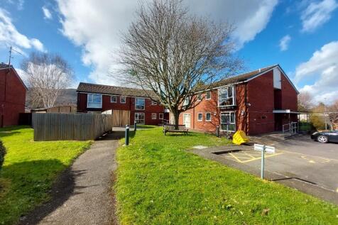 Geraldine Court