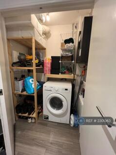 Closet 2 Washing Machine Room