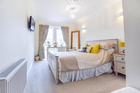 London Road, Marlborough, Wiltshire, SN8 photo 4