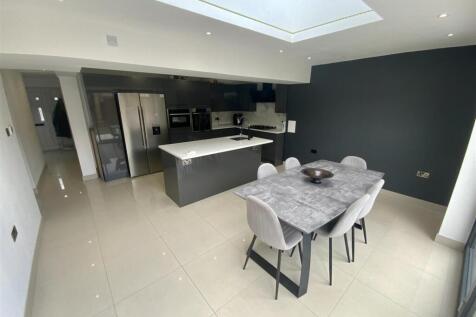 Pennymead, Harlow, Essex photo 3