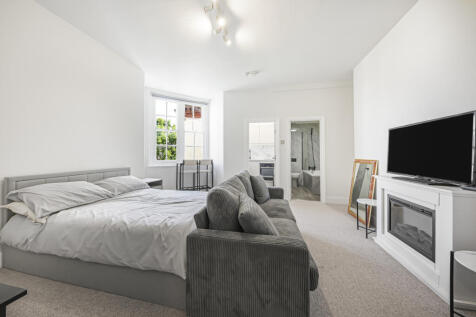 Studio Flat to rent Abbey House, London NW8